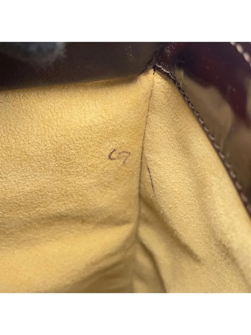 Chanel Tote CC Logo Choco Bar Patent
